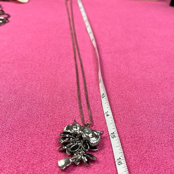 Vintage Owl Pendant on Long Chain Necklace - Picture 4 of 6